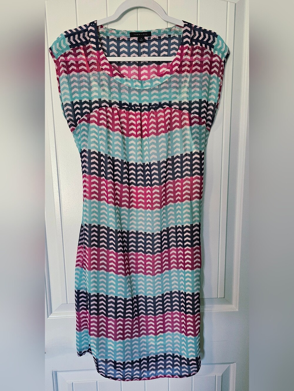 Tommy Hilfiger Chevron Stripe Dress in Navy, Pink & Aqua - Size 2